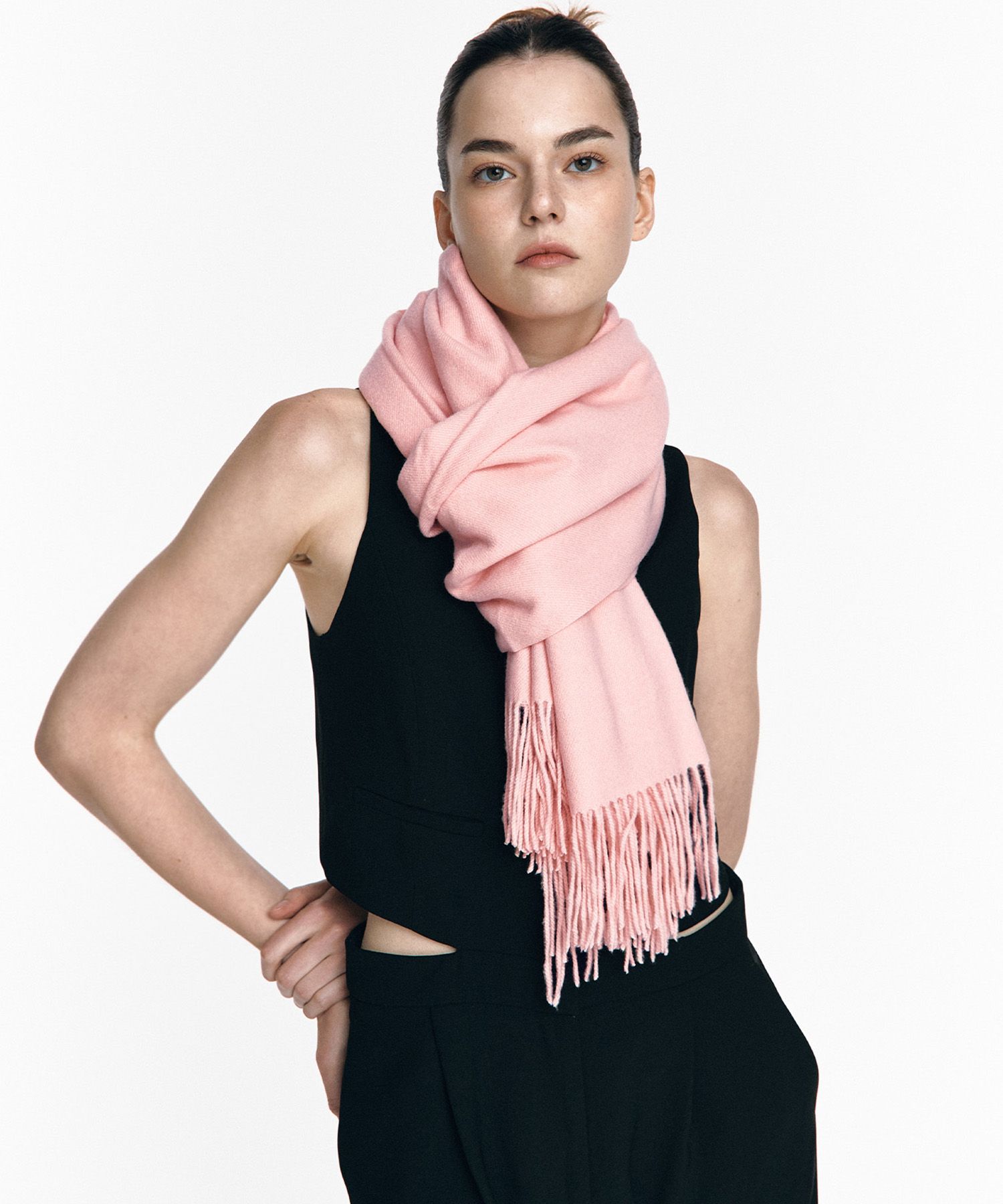 MUSINSA | BRIGHTEN Classic French Pink Muffler