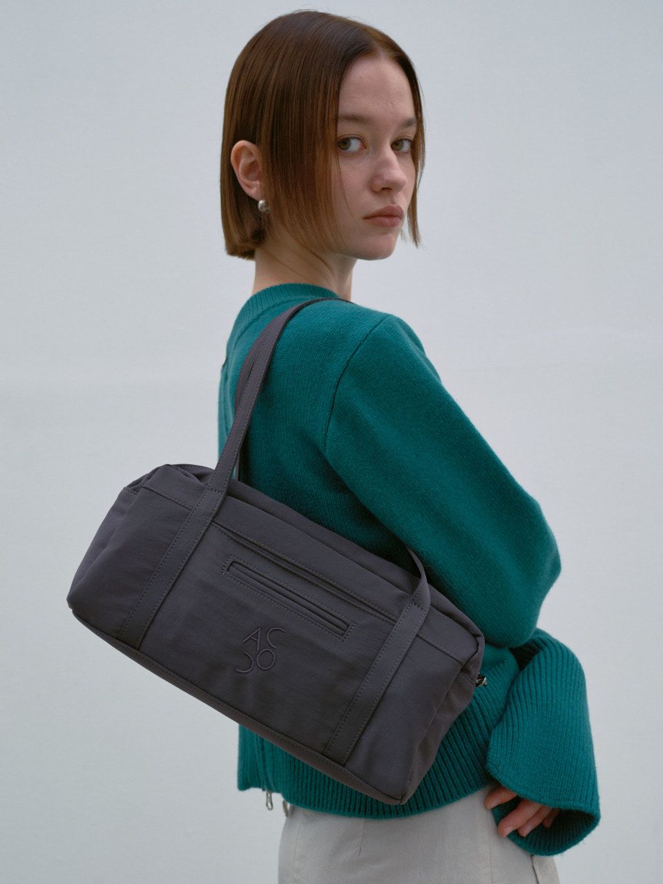 MUSINSA | ACOC Lip Small Boston Bag_Charcoal