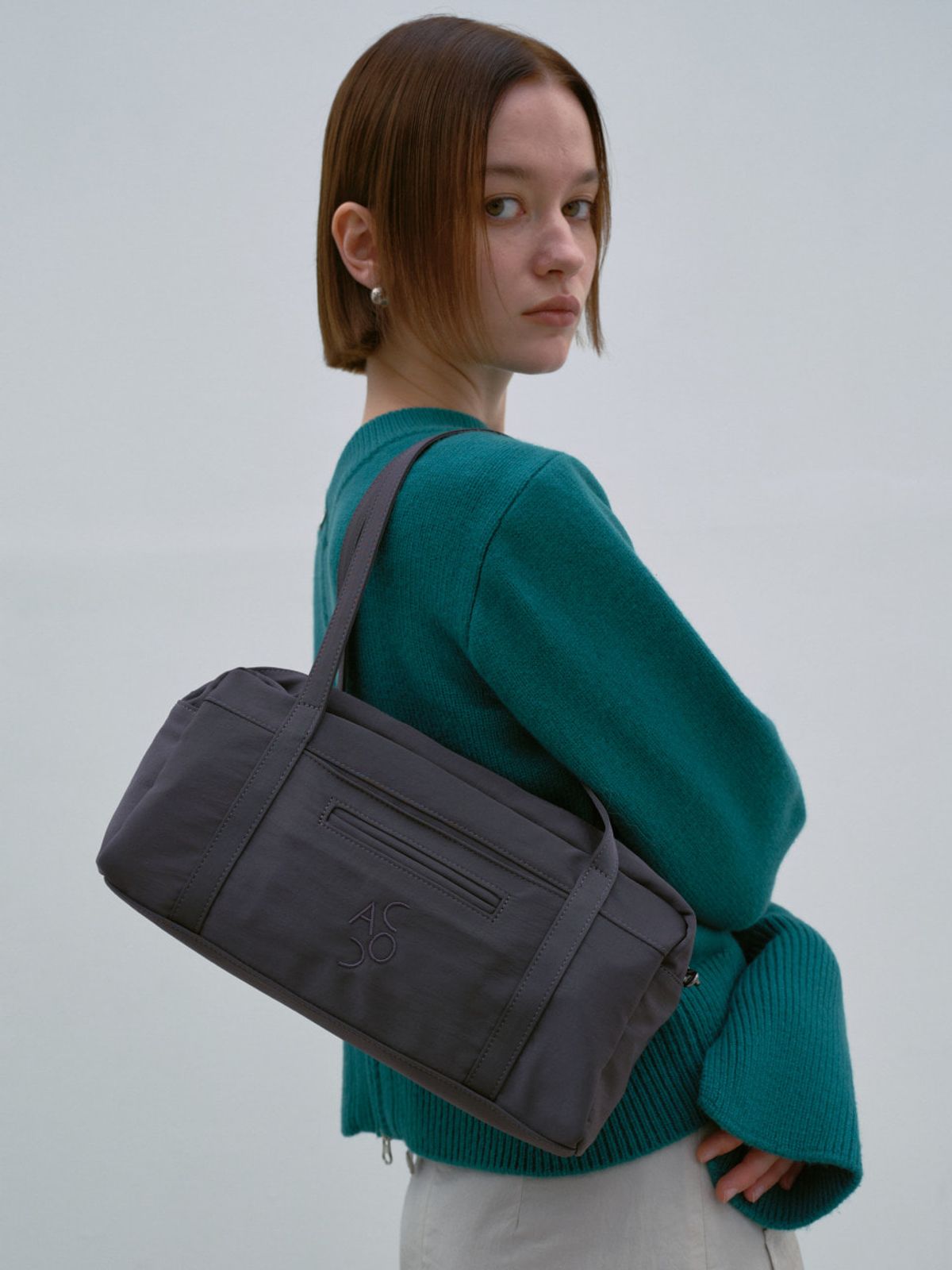 아코크(ACOC) Lip Small Boston Bag_Charcoal