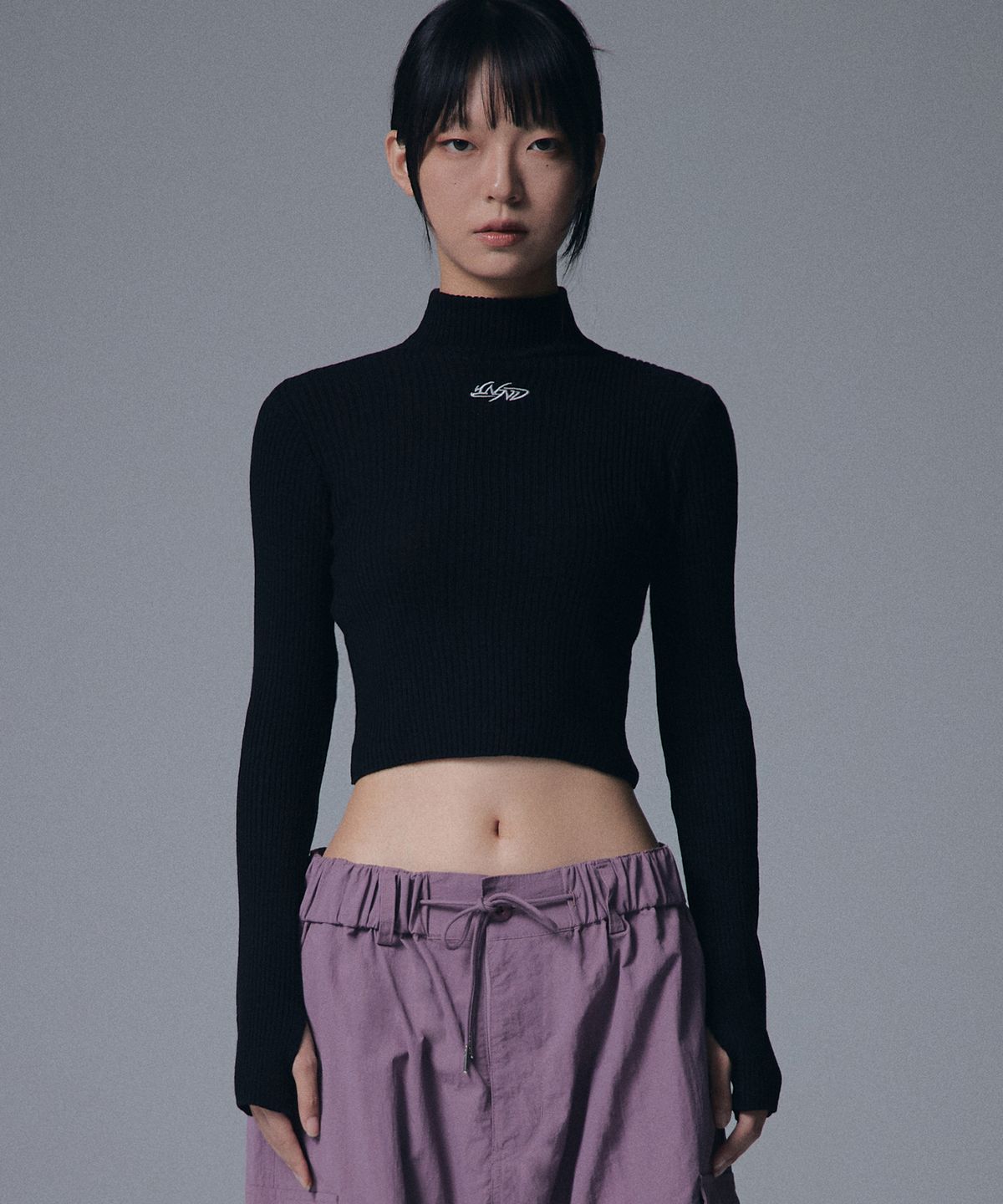 낫포너드(NOT4NERD) W Tribal Logo Highneck Knit - Black