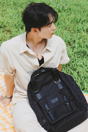 x도넛 마카롱 리본 18L 백팩 블랙