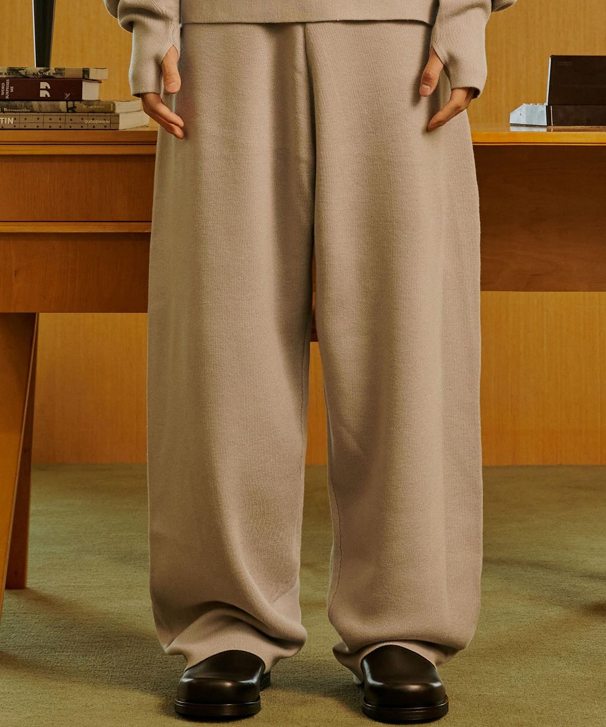 더트(DURT) RESORT WOOL PANTS (LIGHT GREY)