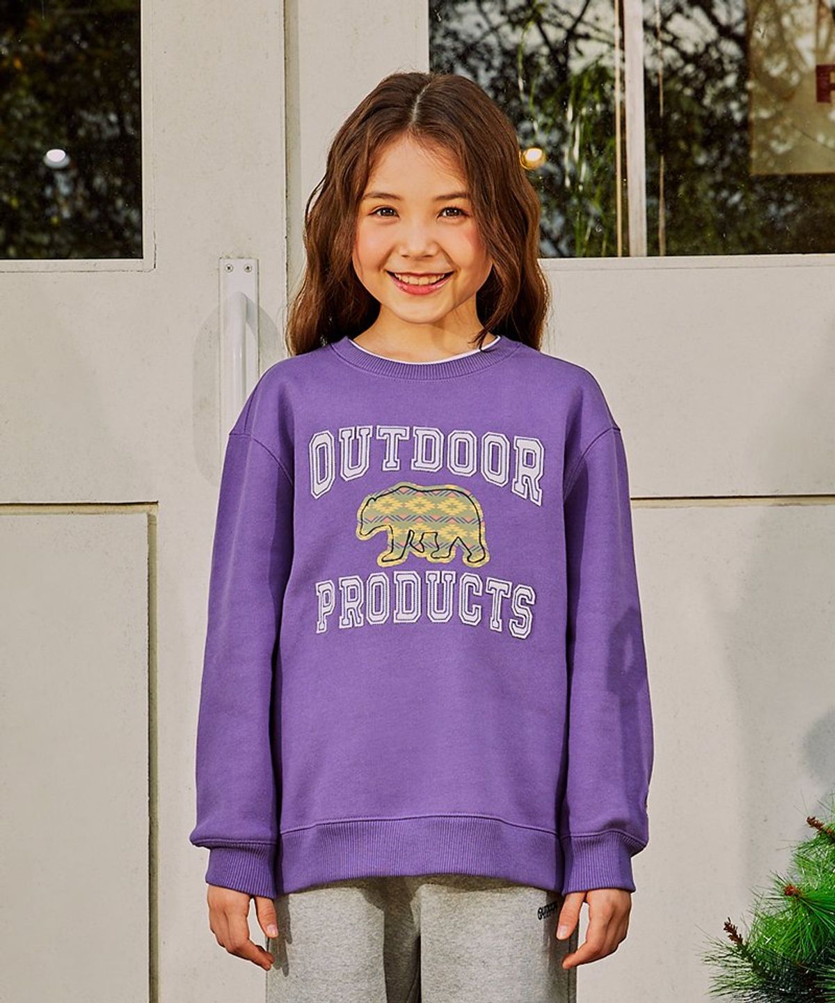 아웃도어 프로덕츠 키즈(OUTDOOR PRODUCTS KIDS) 오버핏 에스닉 베어 스웨트 기모 맨투맨 (퍼플) OD234IMM03_PUR