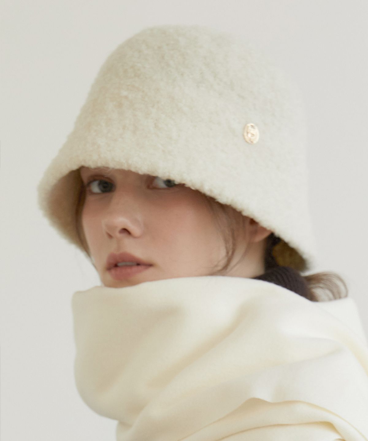 할렌(HALDEN) soft hairy bucket hat (C037_ivory)