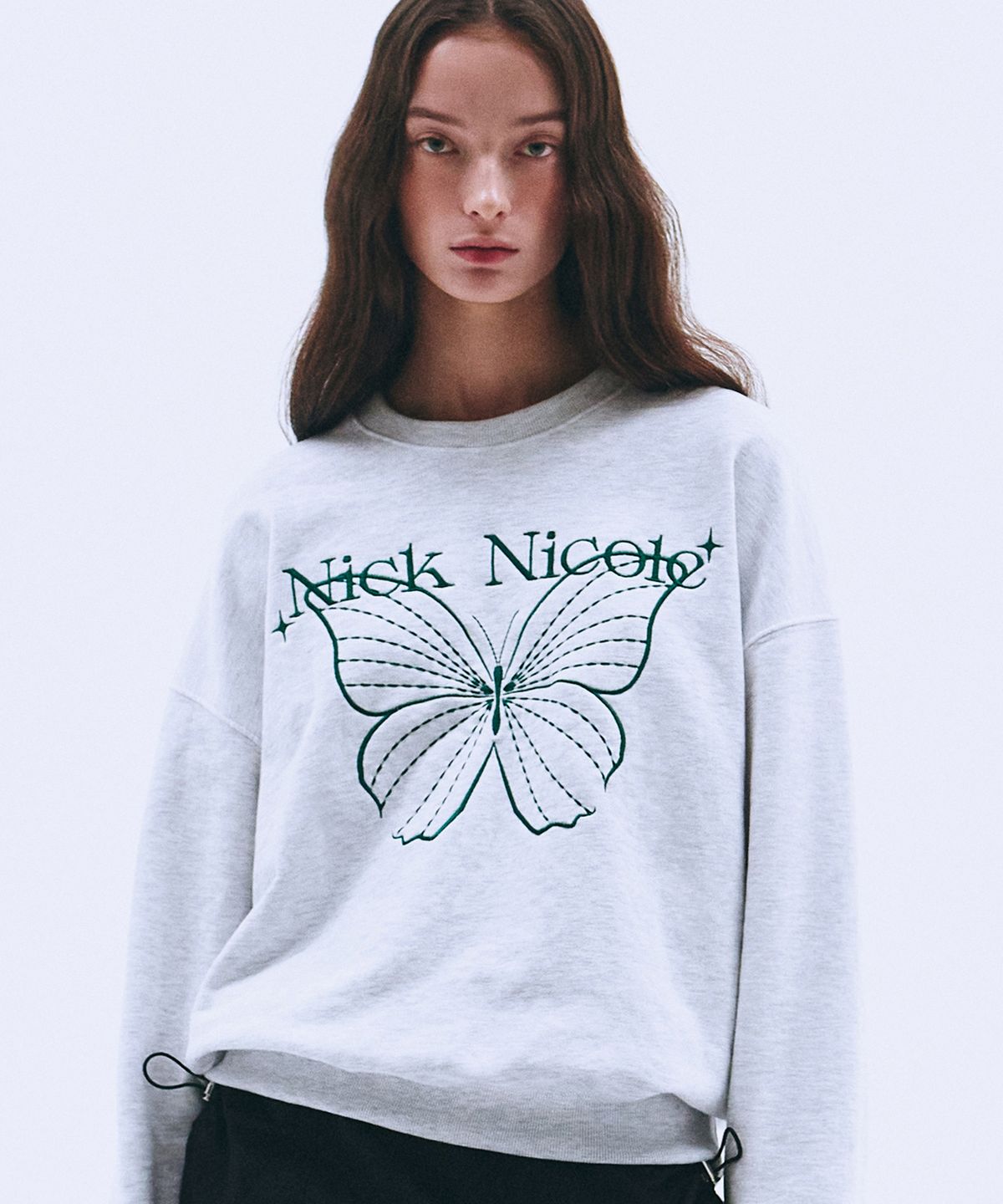 닉앤니콜(NICK&NICOLE) SHINE BUTTERFLY SWEATSHIRT_MELANGE GREEN