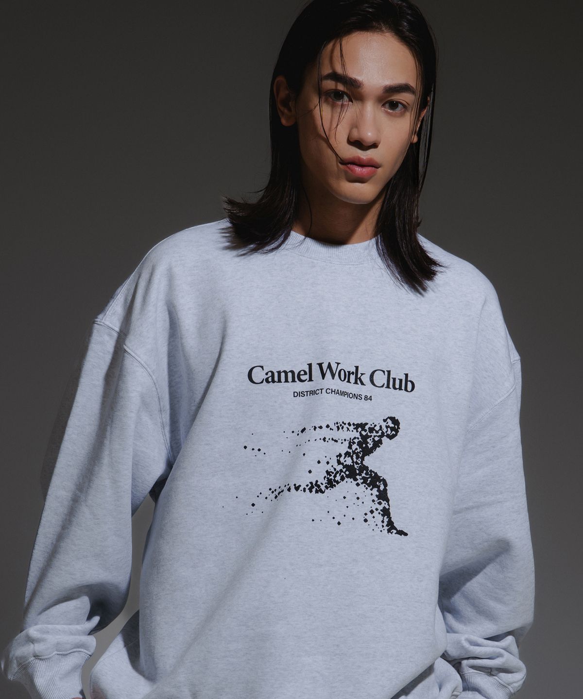 카멜워크(CAMEL WORK) 카멜 런 클럽 스웨트셔츠(애쉬그레이)