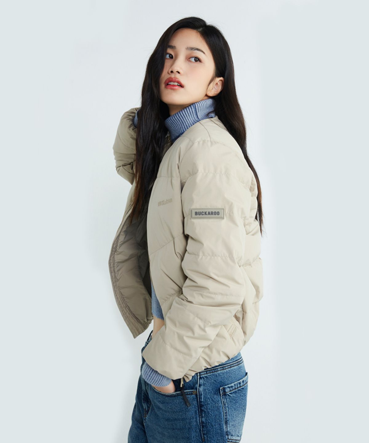 버커루(BUCKAROO) 남여공용 폴리 중경량 다운 점퍼 (B234DW020P) 베이지