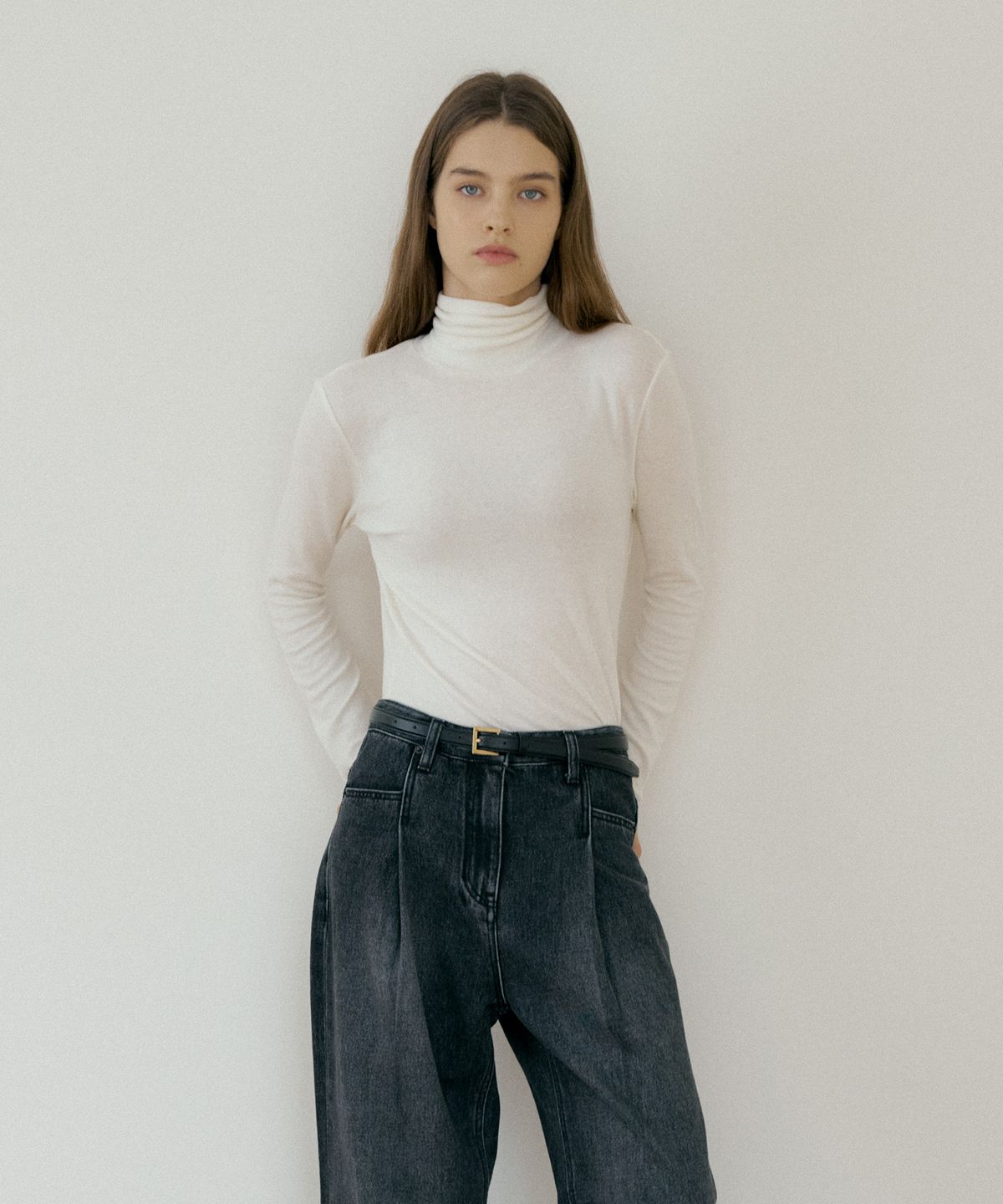 더페니(THE PENNY) WOOL POLAR SLIM T-SHIRT