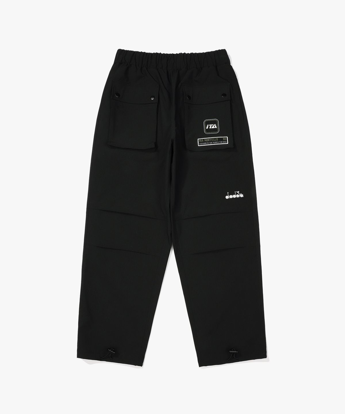 디아도라(diadora) 윈터 피트크루 벌룬핏 우븐 팬츠 BLACK
