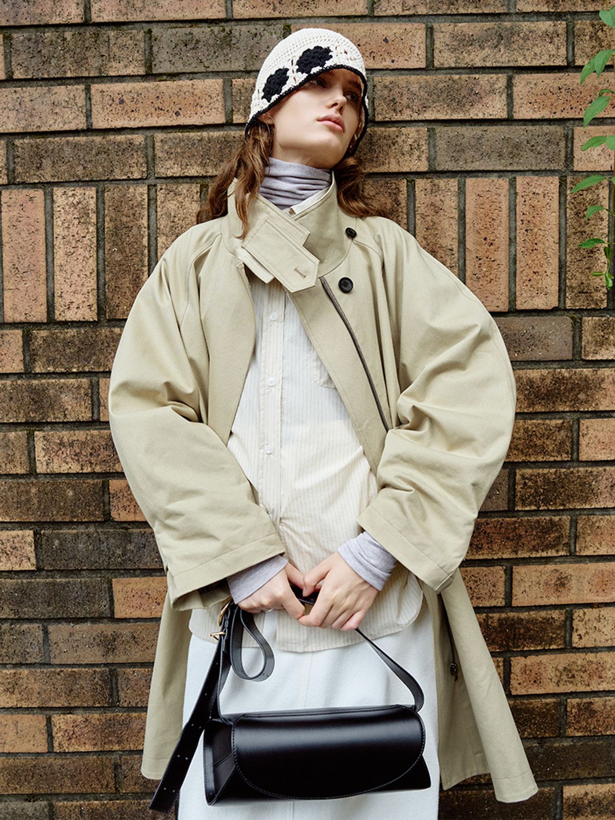 위메농(OUI MAIS NON) Barren trench jacket