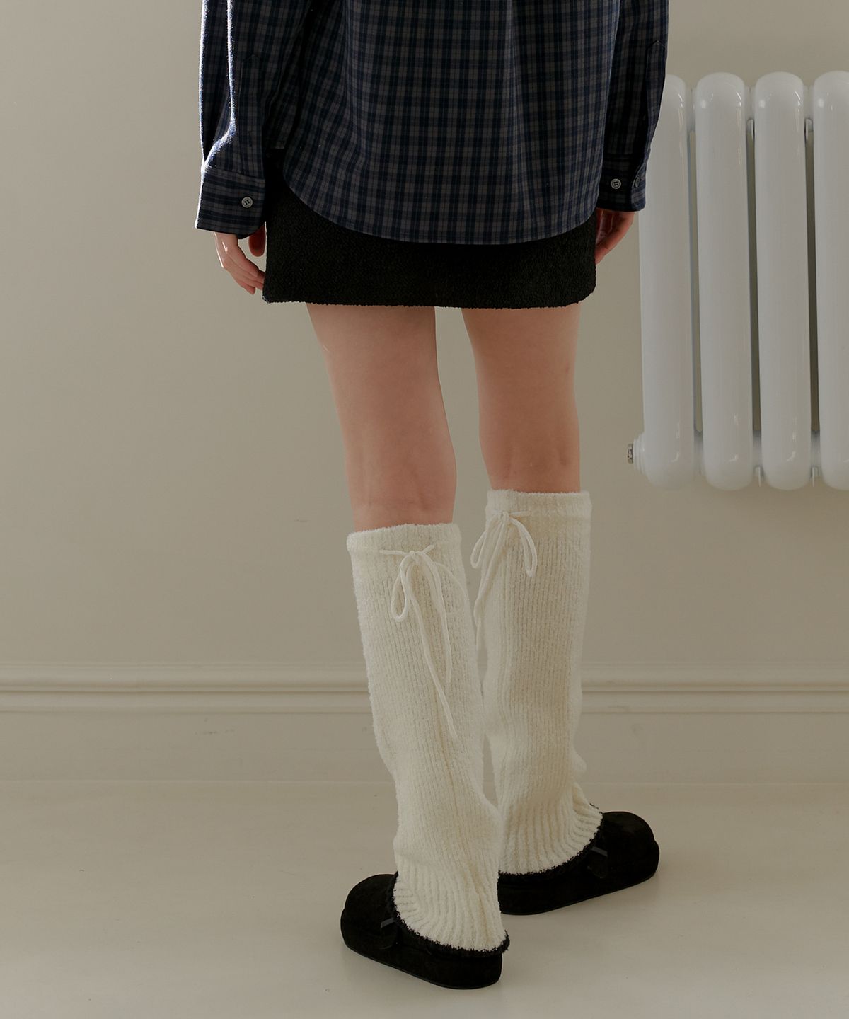 엽페(YUPPE) COLOR KNIT LEG WARMER_IVORY