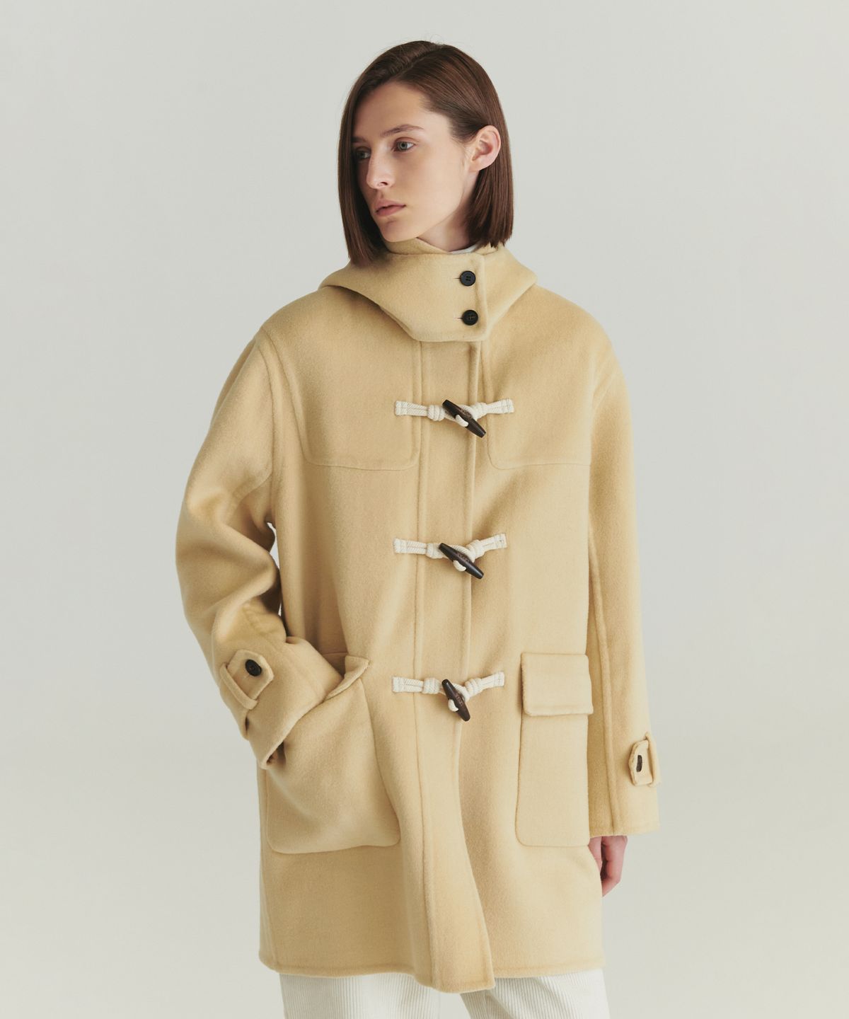 르바(LEVAR) Handmade Wool Duffle Coat - Butter