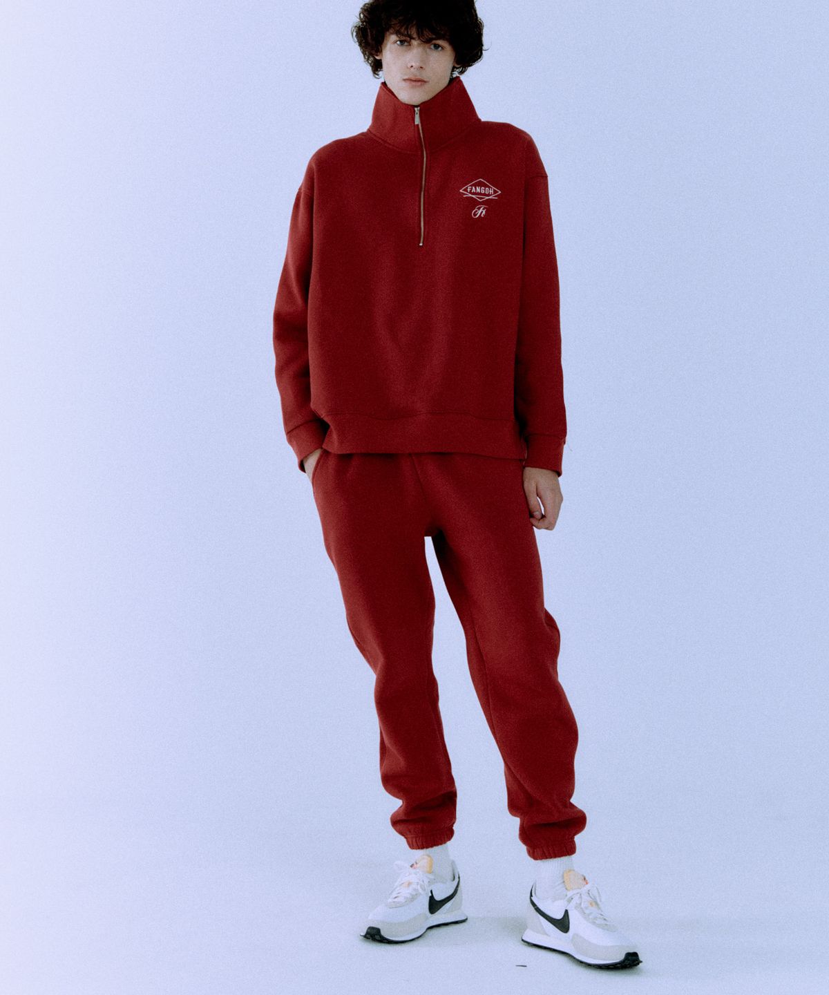팽고(FANGOH) F-로고 자수 조거 팬츠 Burgundy