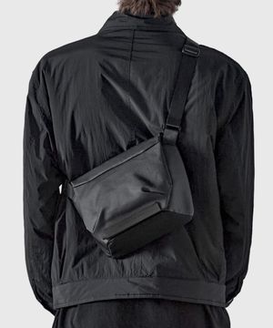 제논 T15 크로스백