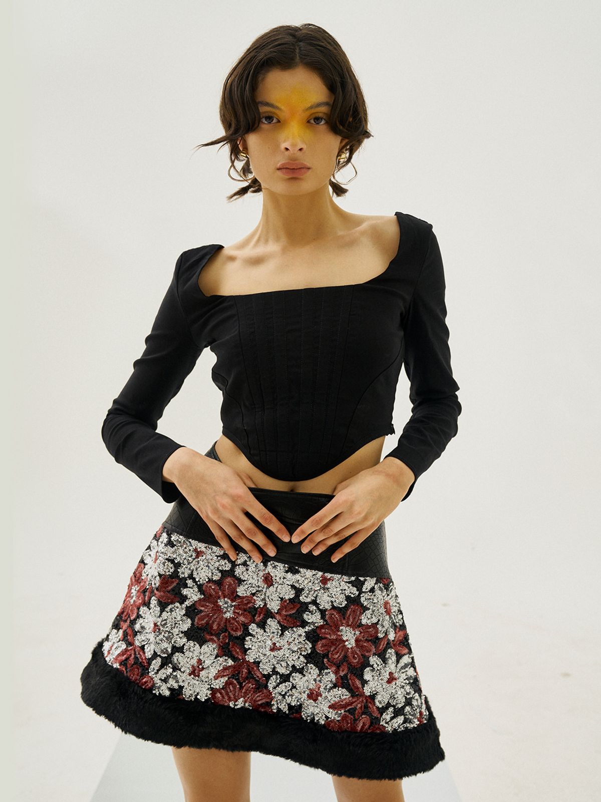 그리디어스(GREEDILOUS) Square Neckline Corset Top