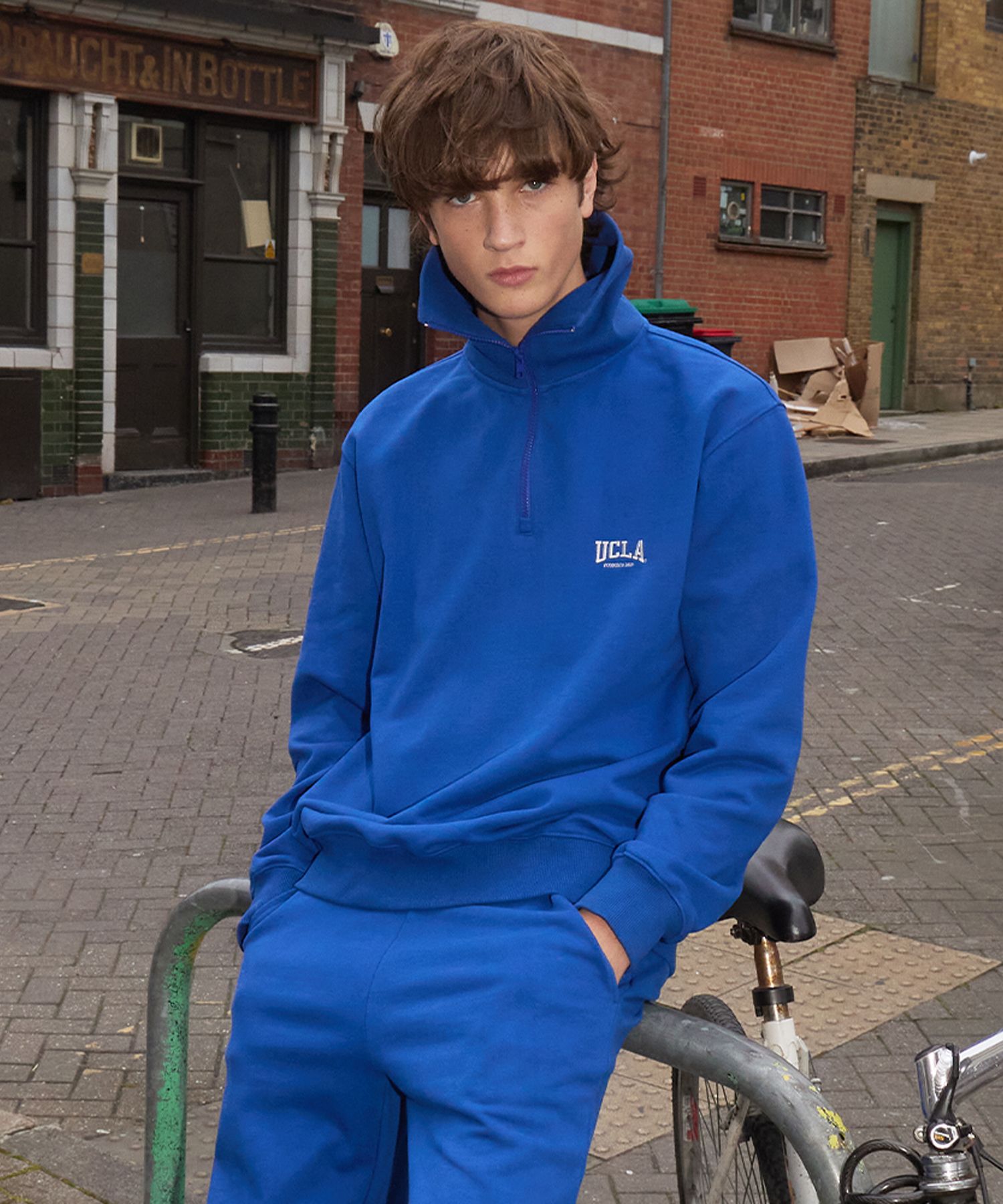 ミュージック PULL UP Tokyo Trizzy ft. Lil Mosey - Pull Up 4 Sum Rack$ (Official