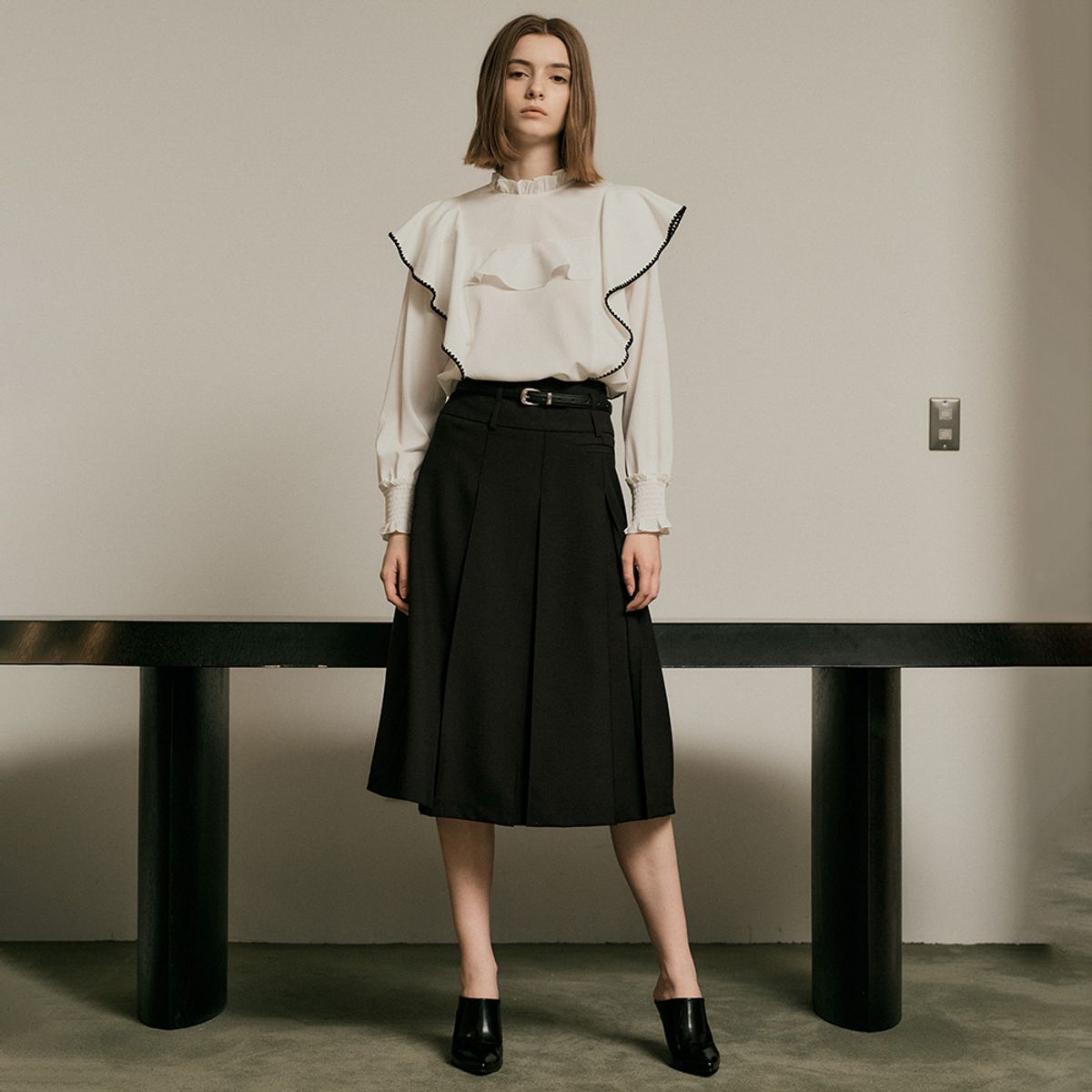 웬스데이딜라잇(WEDNESDAY DELIGHT) WD_High-end formal suit set_Skirt