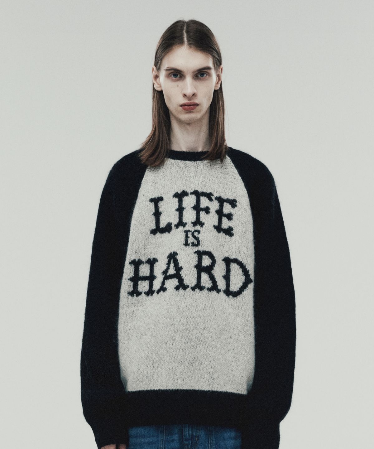 더바이닐하우스(THEVINYLHOUSE) MOHAIR JACQUARD SWEATER CREAM (VH2DFUK604A)