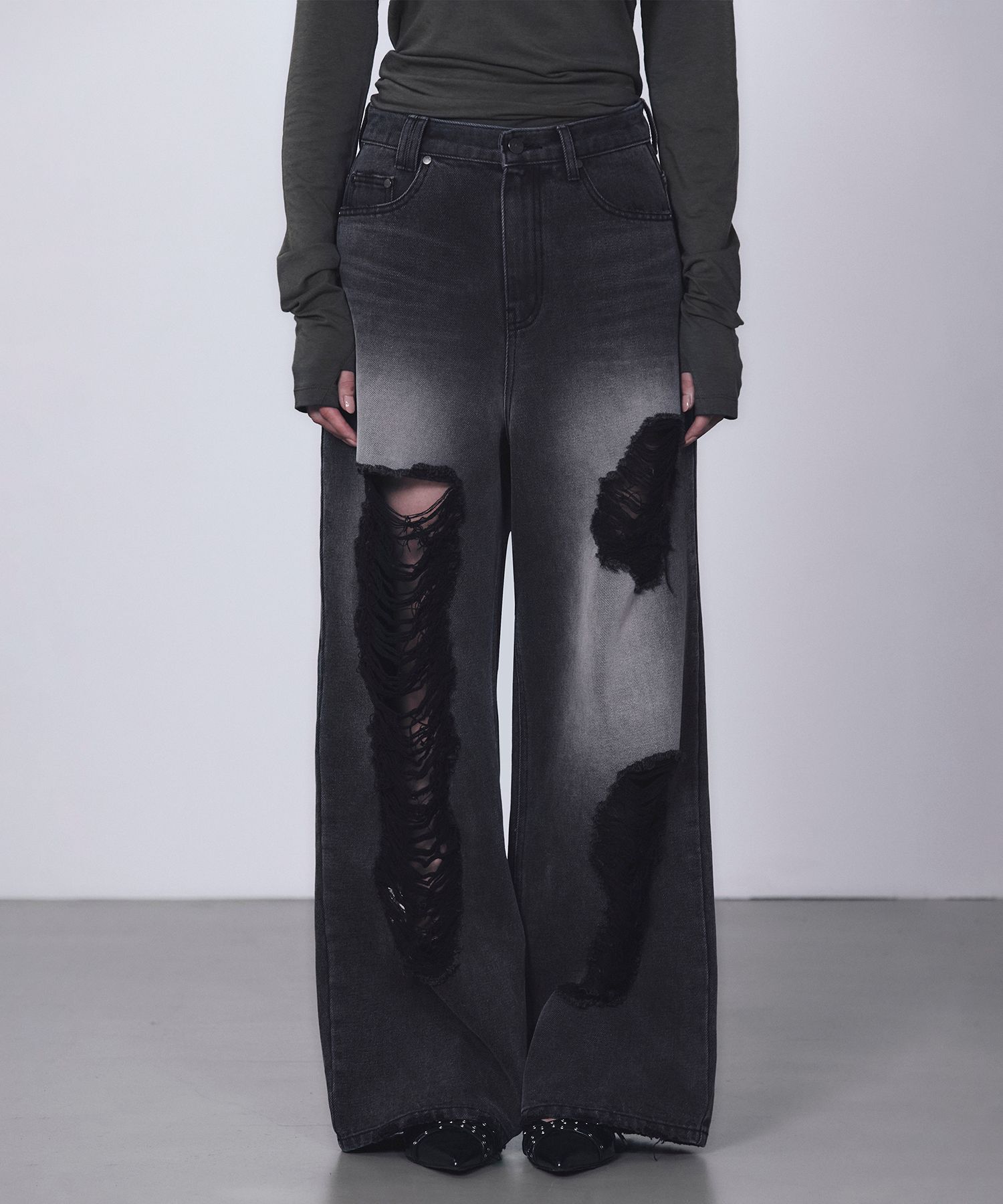 MUSINSA | TREEMINGBIRD Scratch Damage Denim Pants [ Black ]