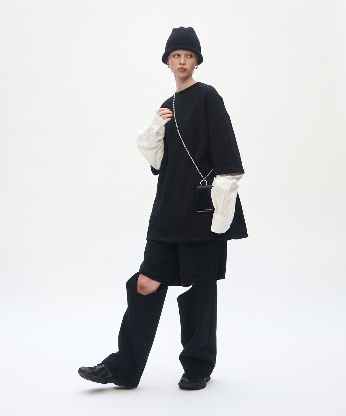 트리밍버드(TREEMINGBIRD) Knee Slit Wide Pants [ Black ]
