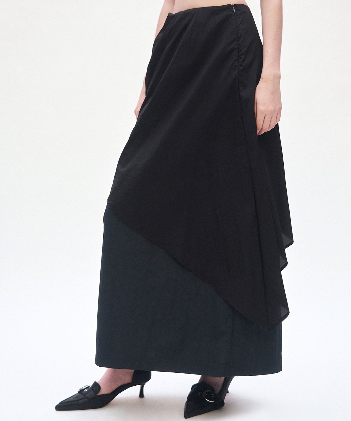 트리밍버드(TREEMINGBIRD) Layered Drape Skirt [ Charcoal Navy ]