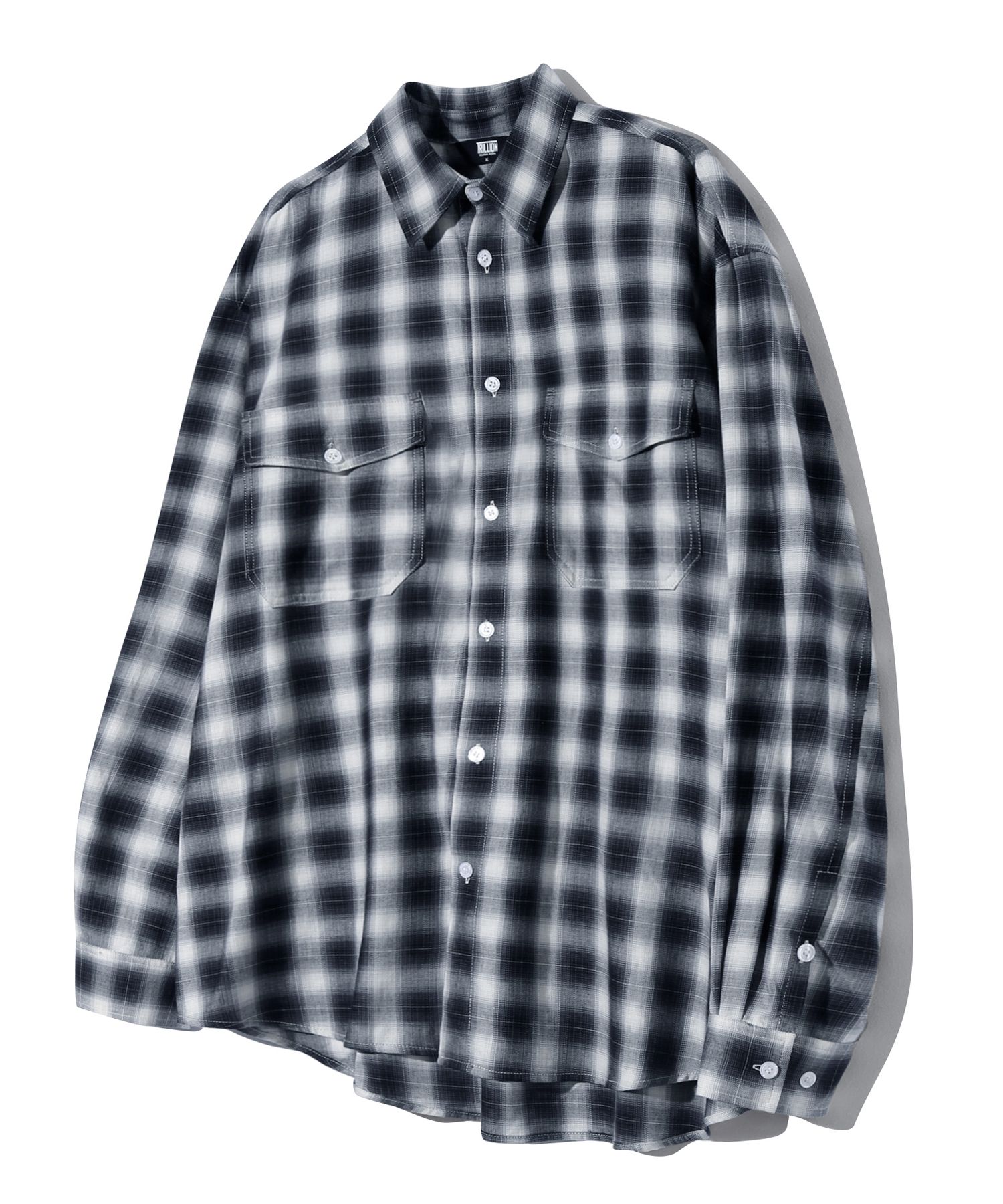 ★MUSINSA STANDARD★ Relaxed Ombre Plaid Check Shirt Navy Be MUSINSA | TRILLION Two pocket ombre check shirt (BLUE)