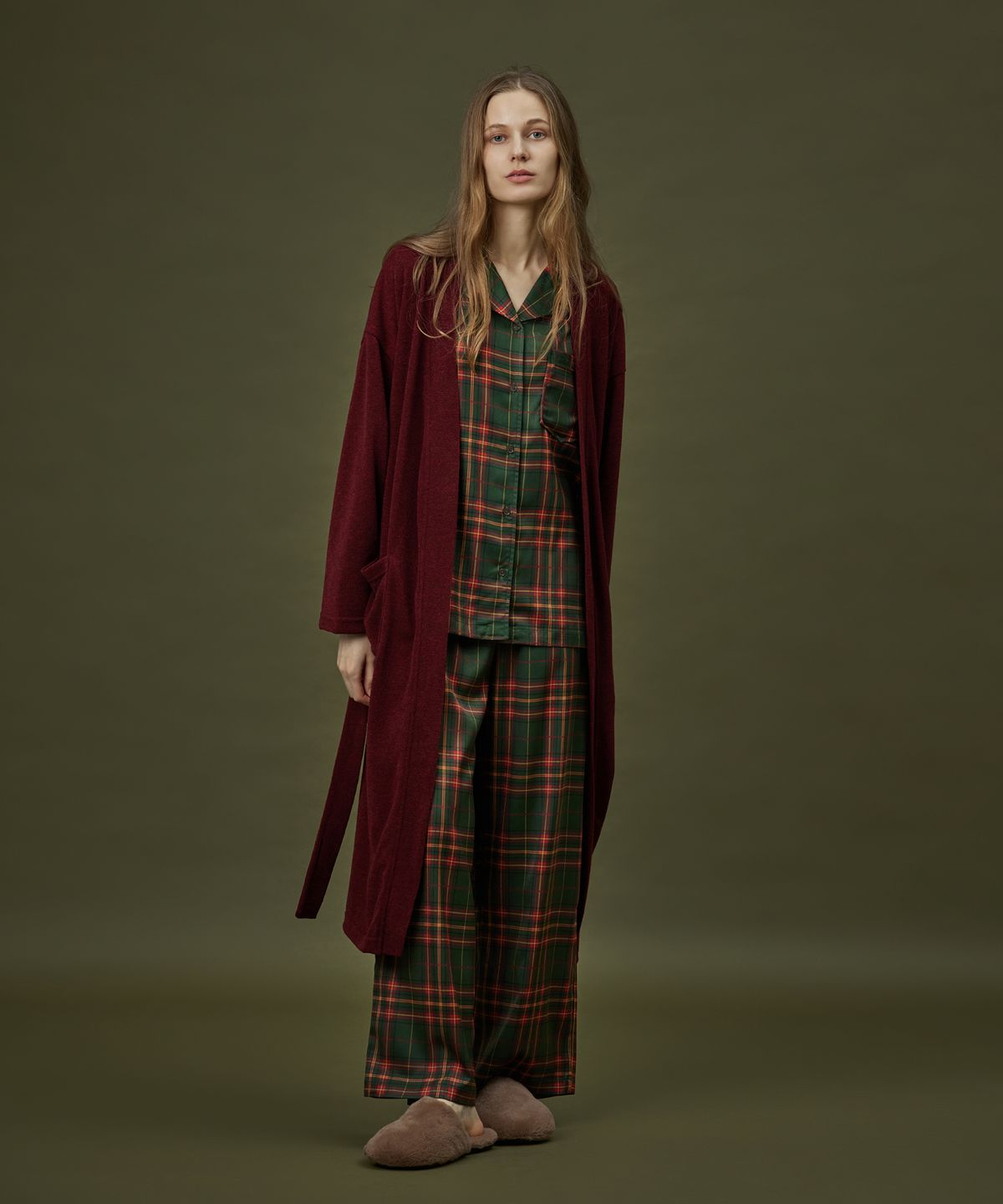 아템포(ATEMPO) CLASSIC KNIT LONG ROBE_deep red (women)
