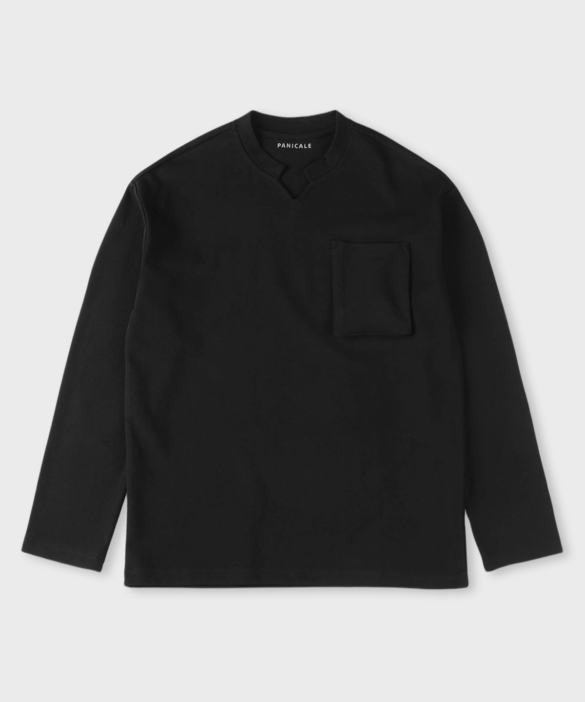 빠니깔레(PANICALE) 블랙 스탠다드넥 긴팔 티셔츠