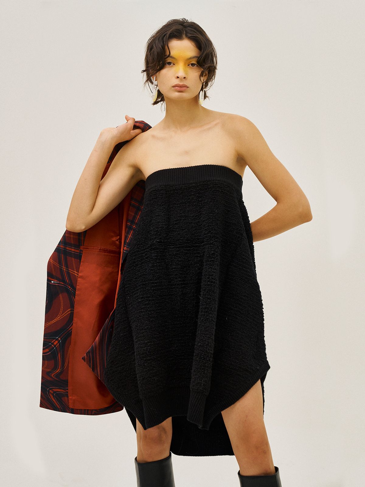 그리디어스(GREEDILOUS) Hankercheif Hem Textured Skirt-Dress Black