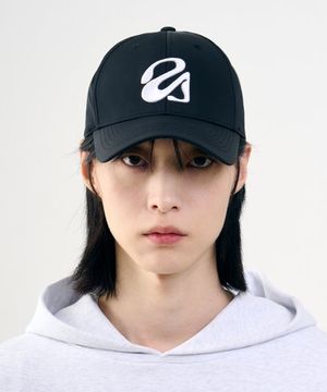 컬시브 심볼 로고 볼캡 [BLACK]