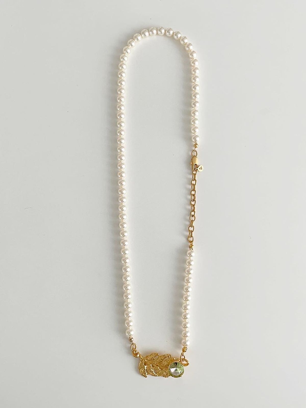 엘리오나(ELYONA) Casted Lace with Cream Pearl Bracelet / Necklace