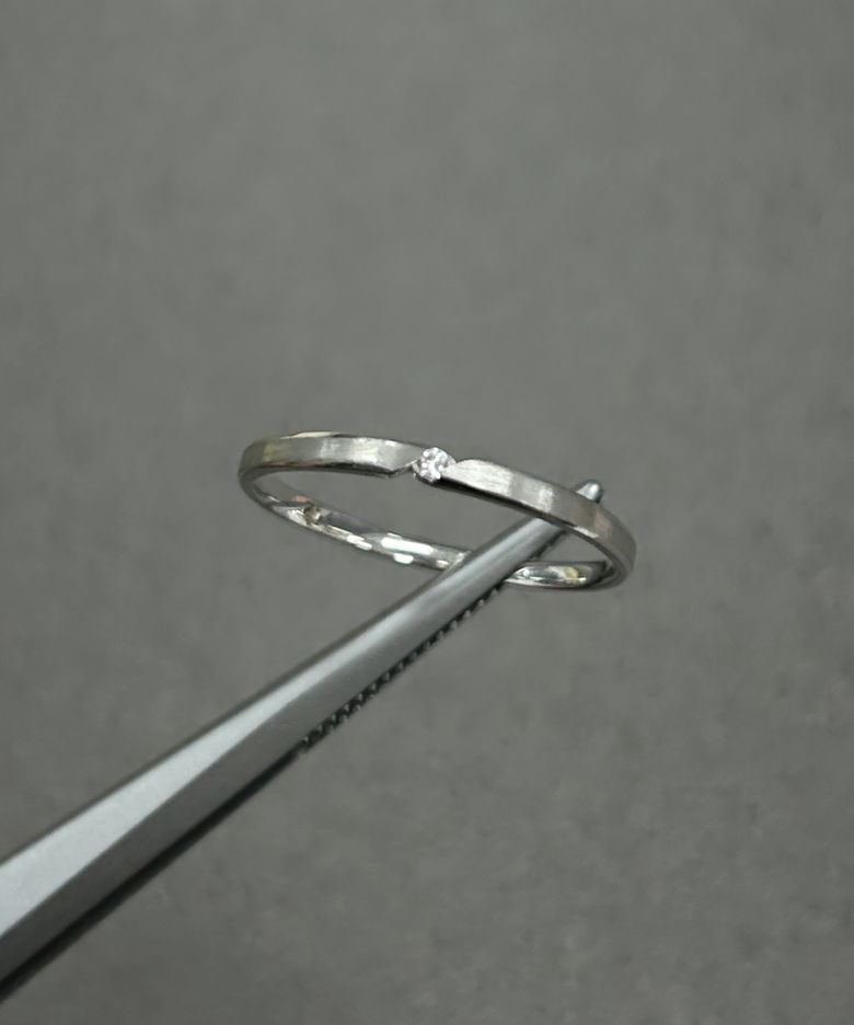 925 Slim oblique edge ring