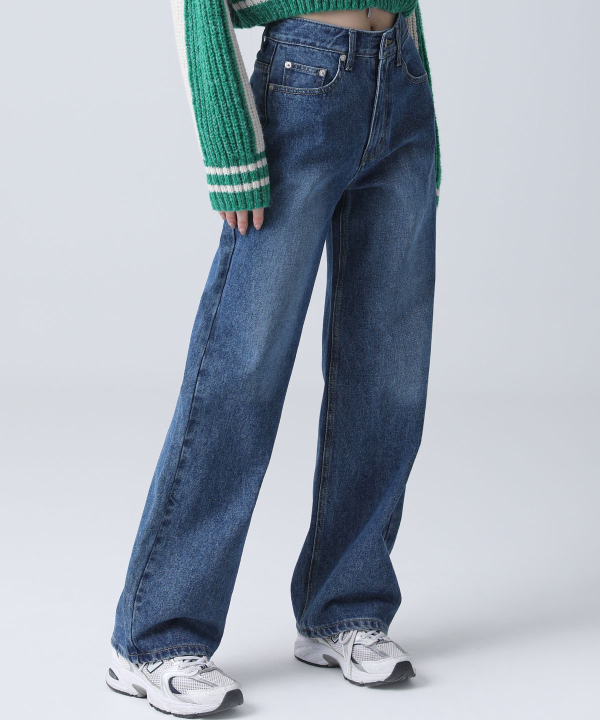 어반드레스(AVANDRESS) STRAIGHT WIDE DENIM PANTS MIDDLE BLUE