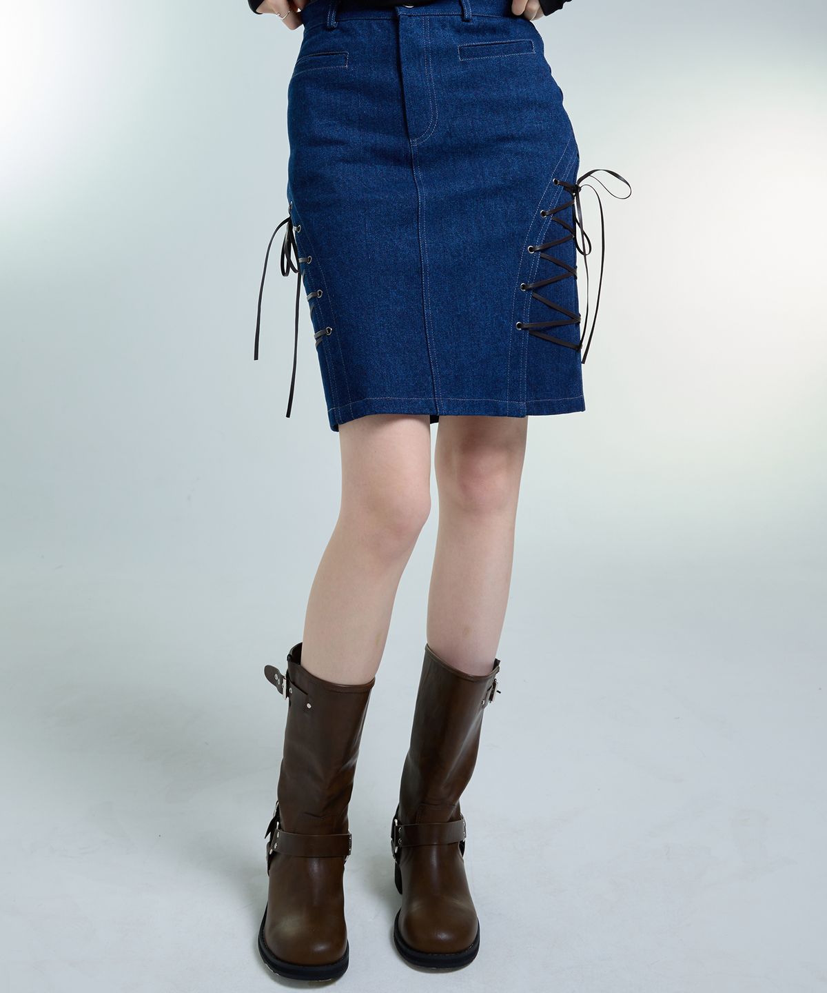 러브이즈트루(LUVISTRUE) AM LACE UP DENIM SKIRT(BLUE)