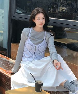 자수 탱크탑 (화이트)