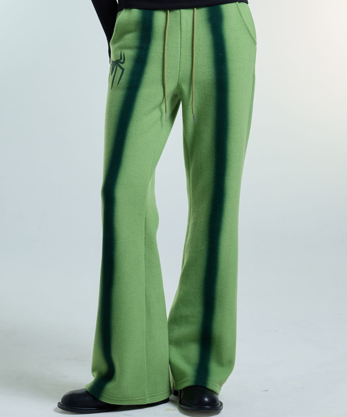 러브이즈트루(LUVISTRUE) AM SPIDER PANTS(GREEN)