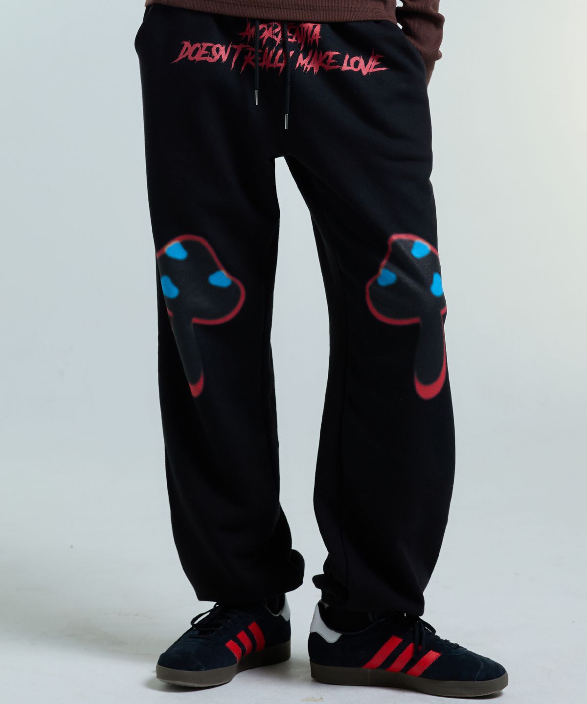 러브이즈트루(LUVISTRUE) AM POISON PANTS(BLACK)