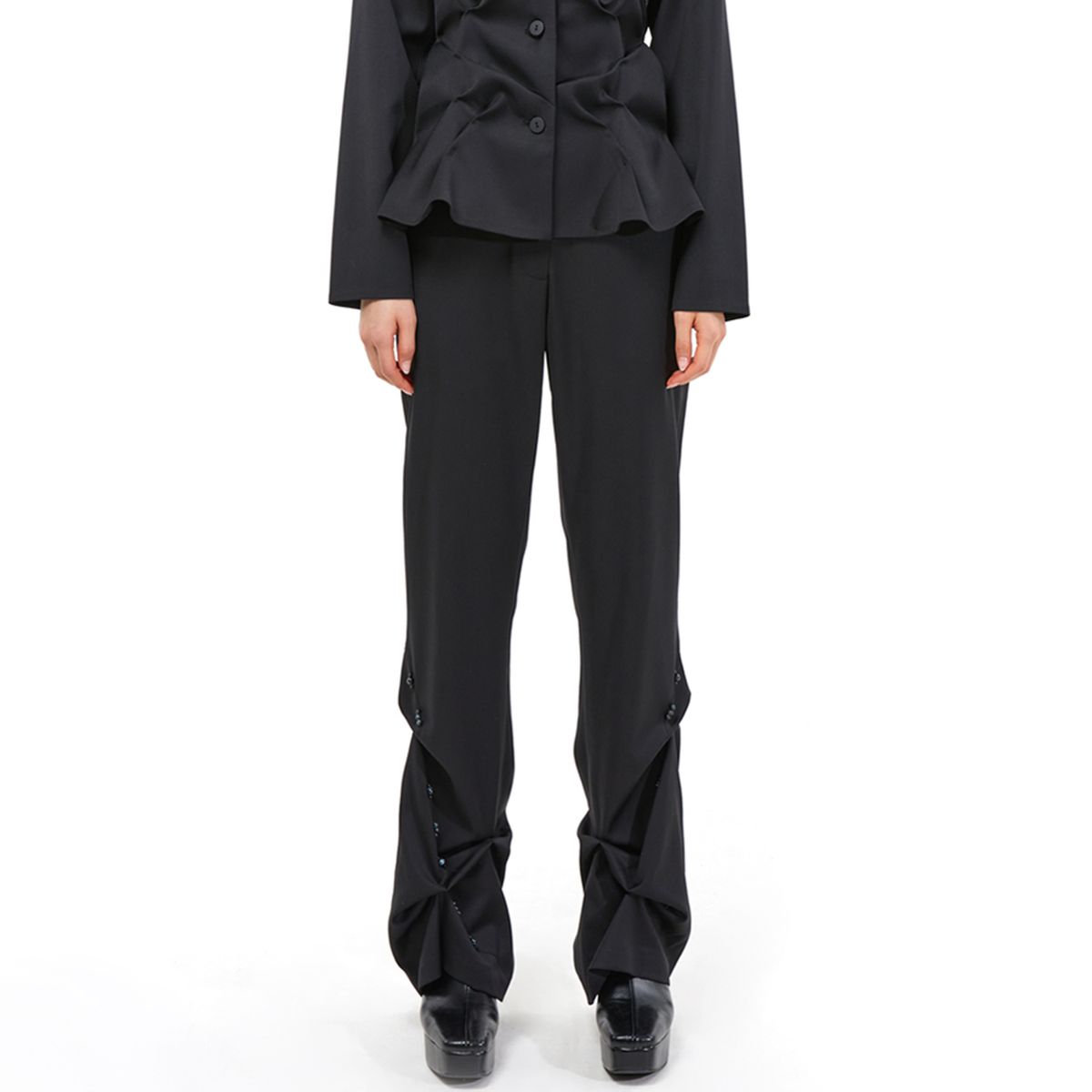 킴지수(KIMZISU) DOZI - Beaded Slim Trousers _ Black