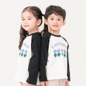 모나미 긴팔 티셔츠