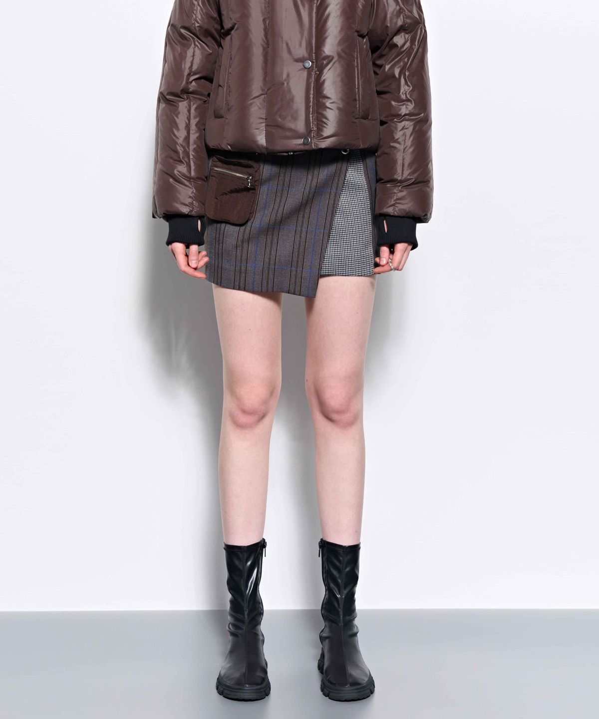 킴지수(KIMZISU) Check Panelled Mini Wrap Skirt _ Brown