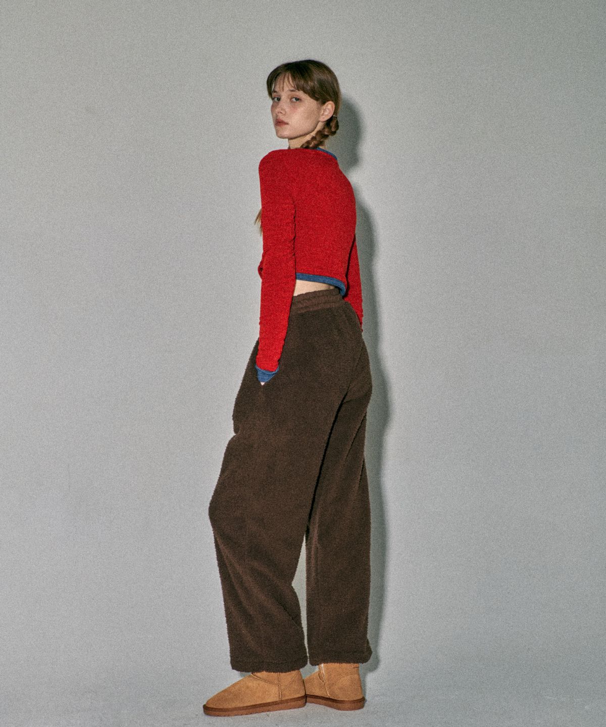 꾸아페(QUAFE) COLORING FLEECE PANTS_BROWN