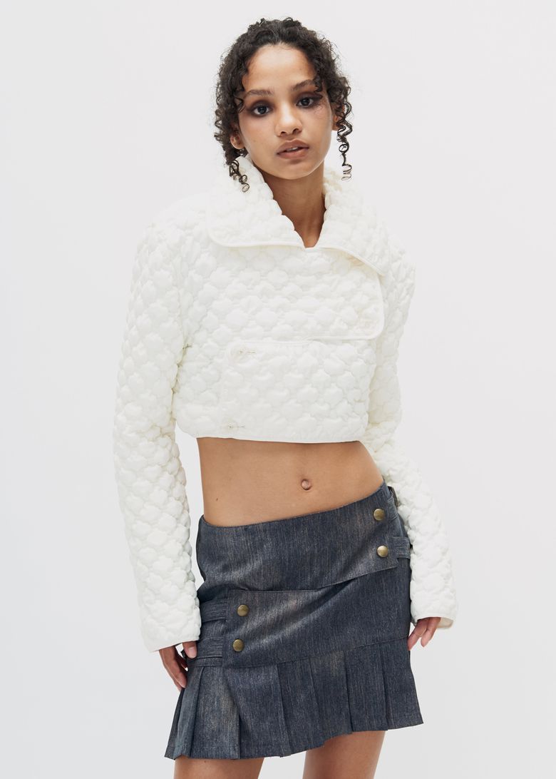 SIGNATURE CROSSOVER SHIRRING PADING JACKET IVORY
