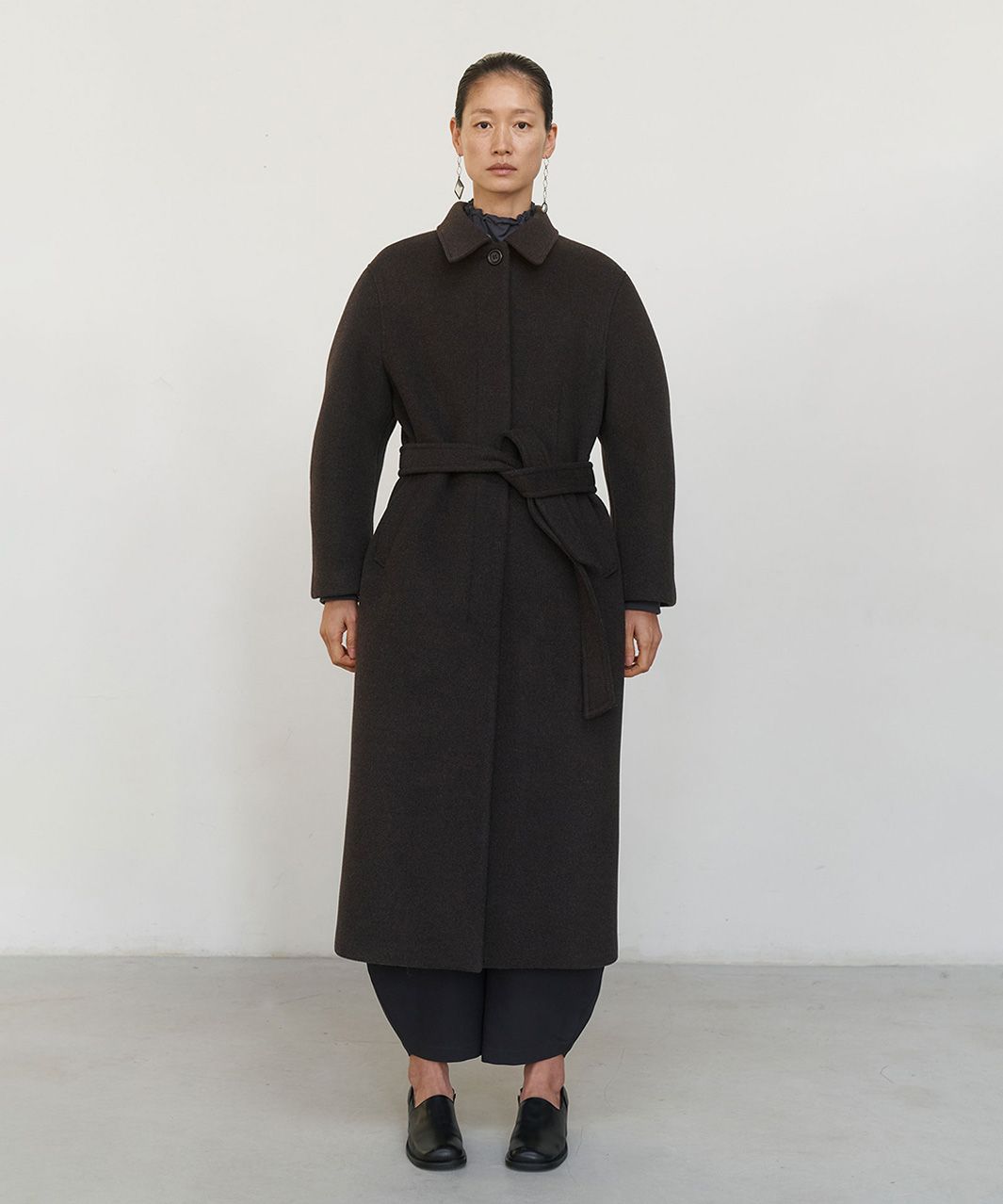 【AMOMENTO】23fw HOURGLASS LONG COAT AMOMENTO Hourglass Long Coat | Garmentory