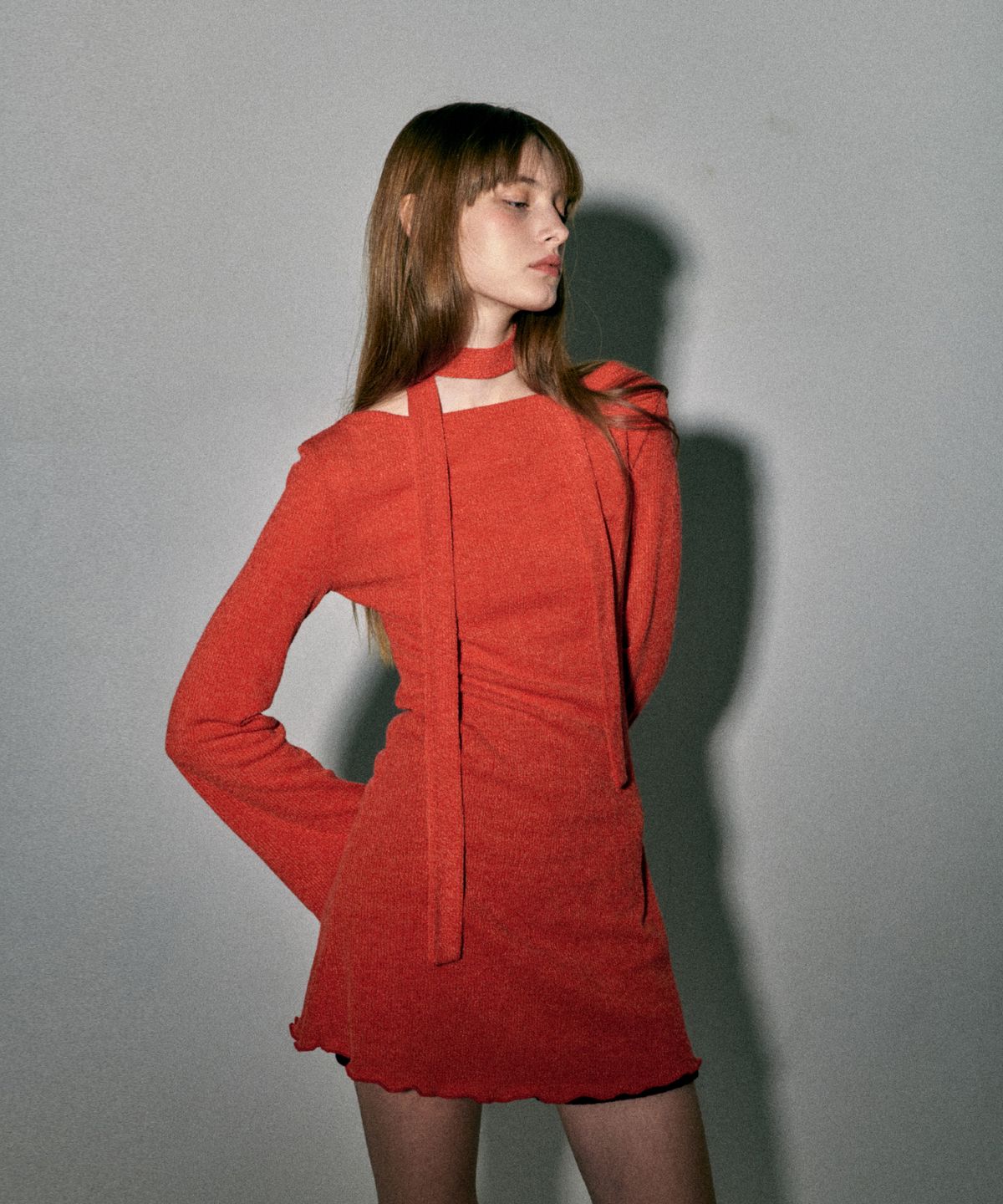 꾸아페(QUAFE) KNIT ONEPIECE & MUFFLER SET_RED ORANGE