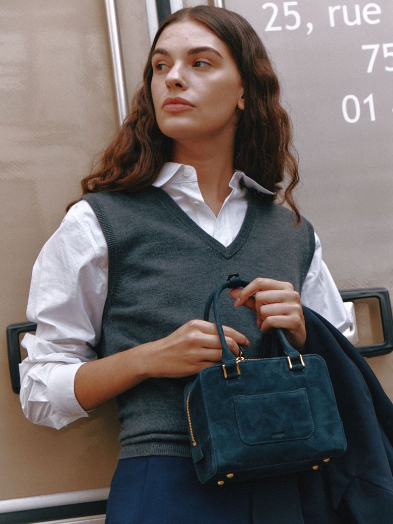 Cayley Boston Bag Small Navy