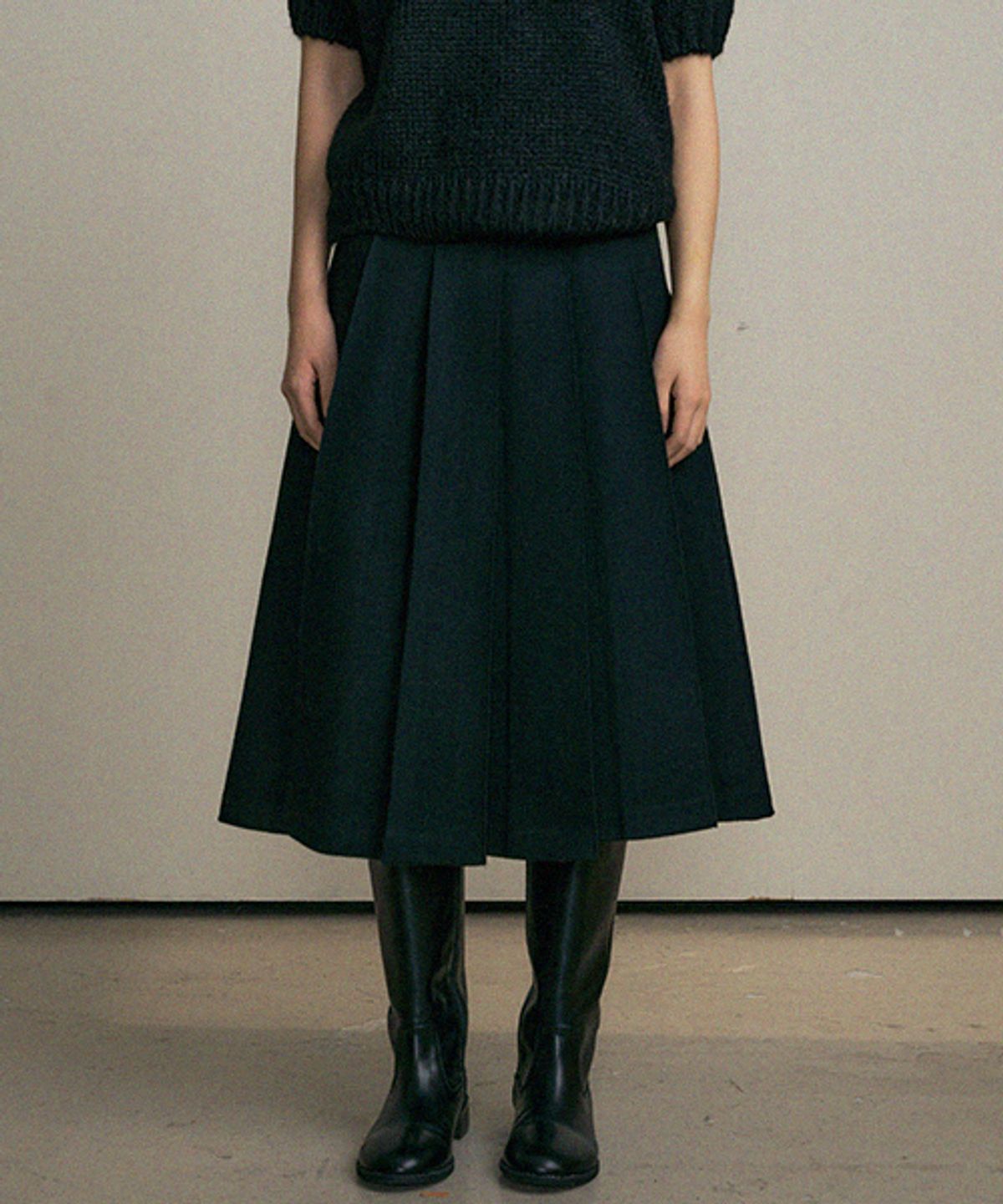 링서울(LINGSEOUL) wool pintuck skirt-black