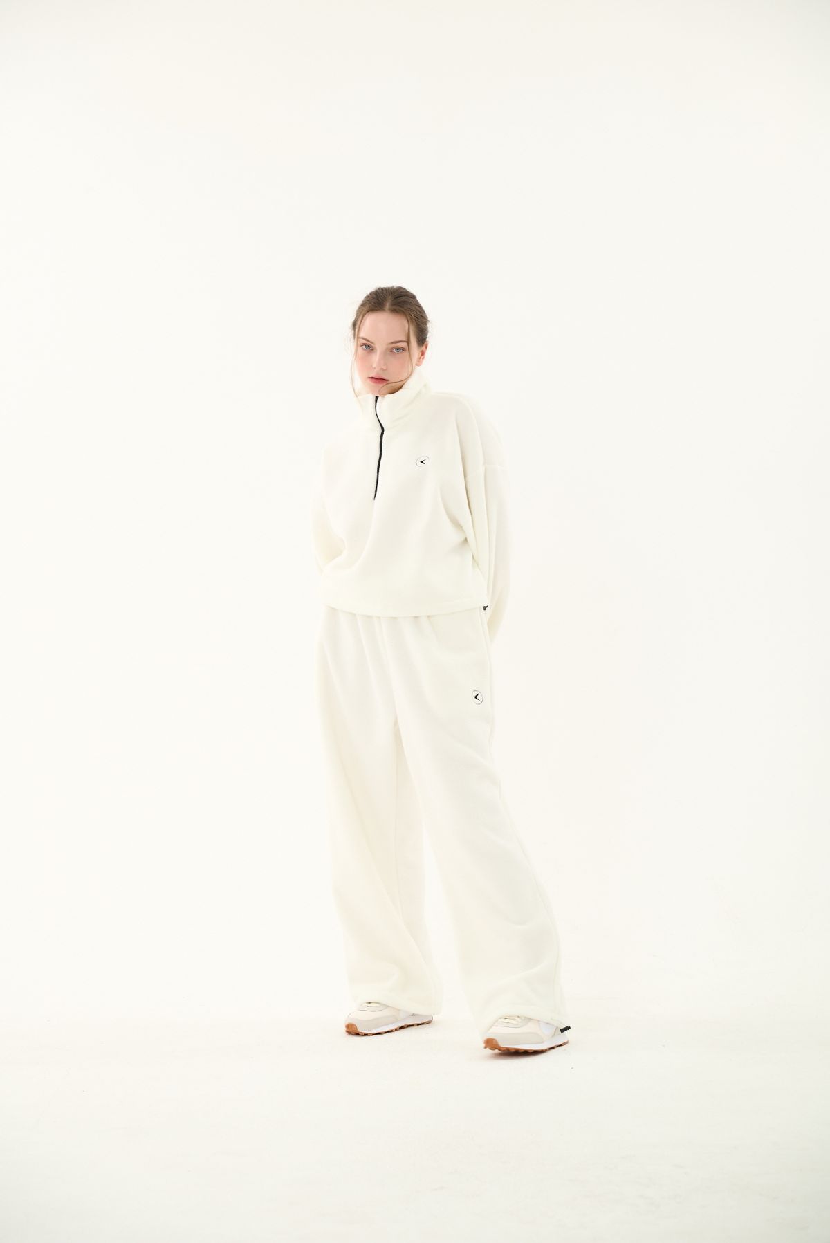 인터레스트(INTEREST) FLEECE BANDING PANTS_IVORY