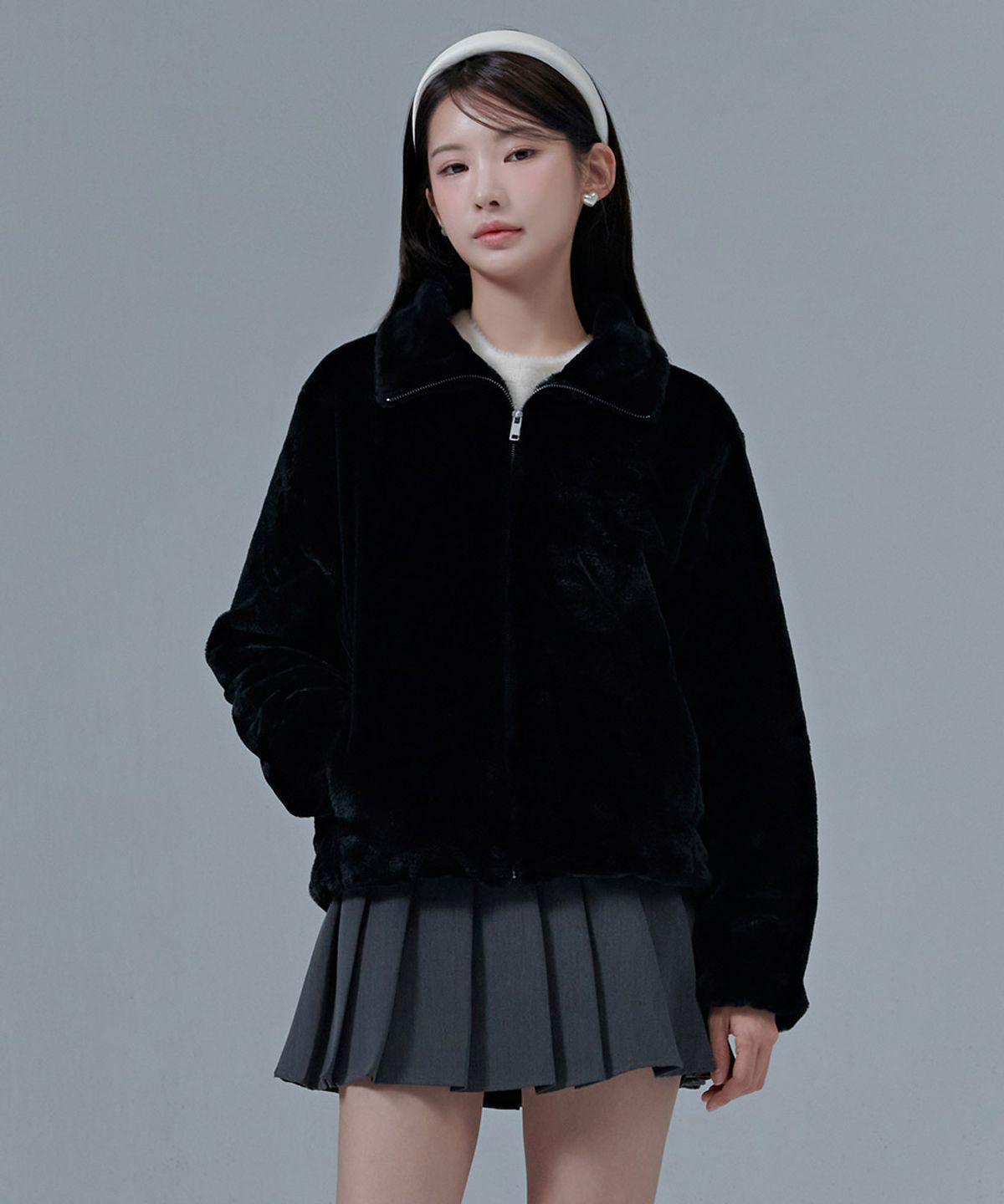 체이스컬트(CHASECULT) 여성 하이넥 밍크 카라 집업-CFRG4376D03