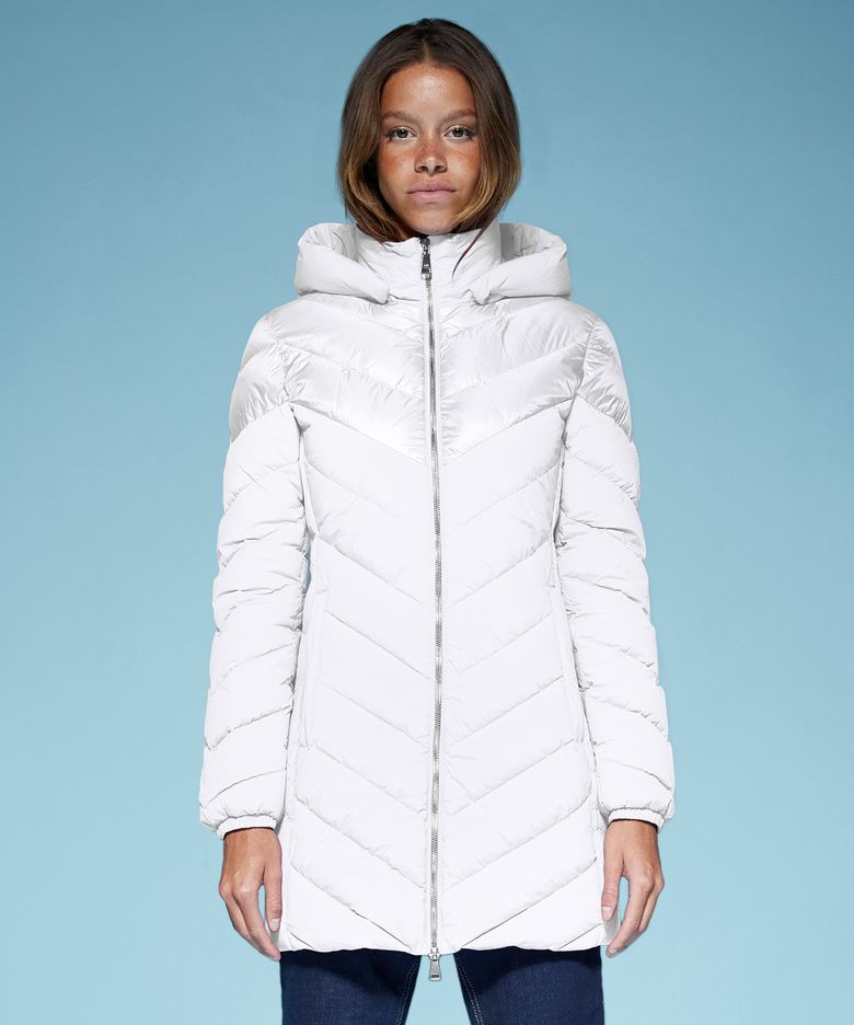 DOWN COAT WITH DETACHABLE HOOD (WHITE) [8AW664]