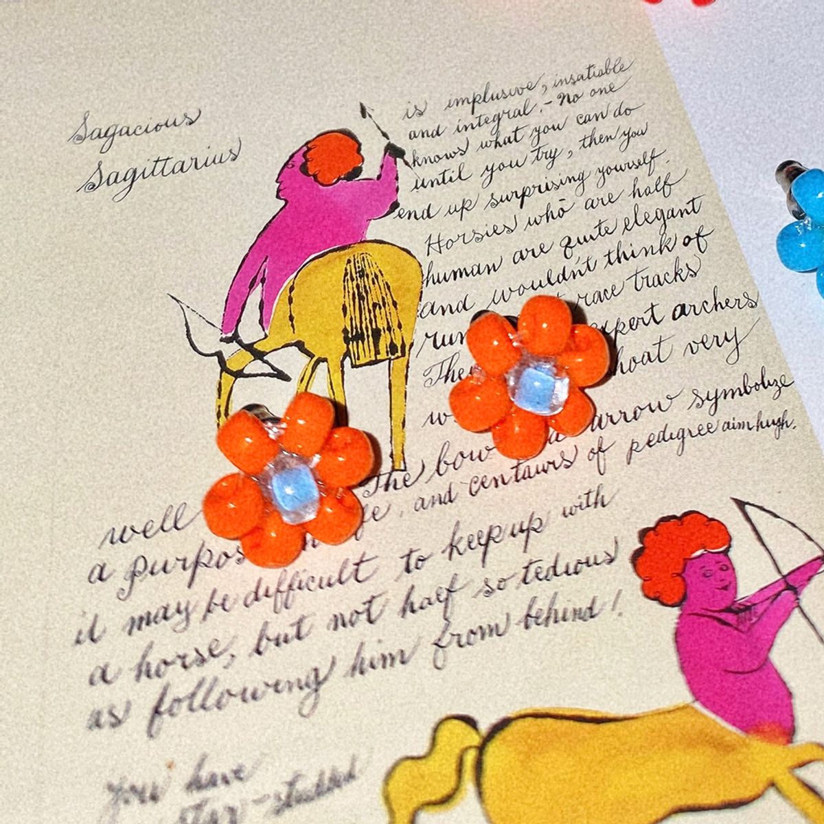 러브오낫(LOVE OR NOT) Tangerine Flower Beads Earring